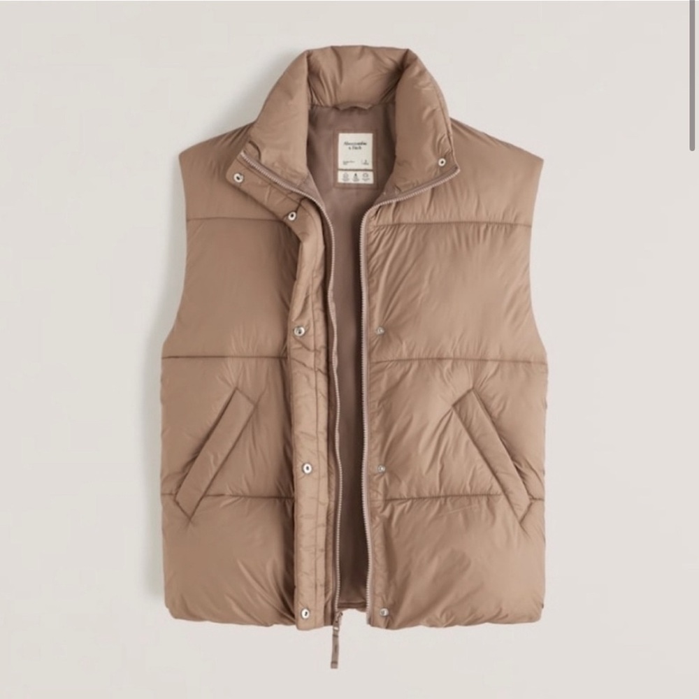 Abercrombie Oversized Quilted Puffer Vest S Taupe